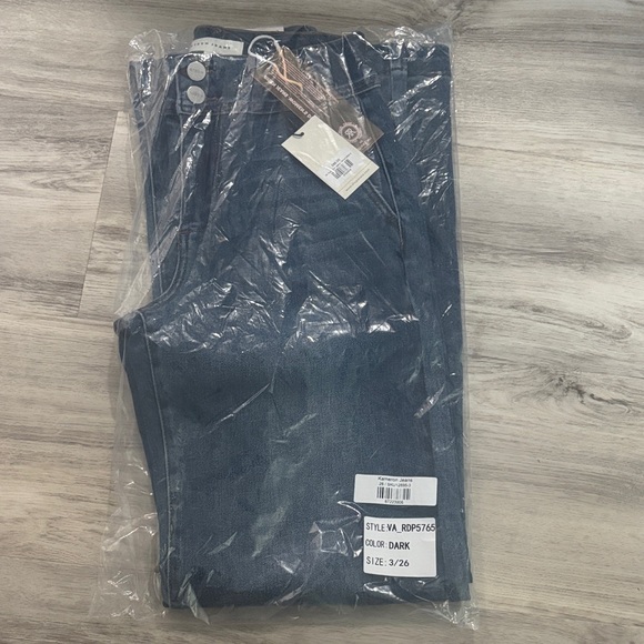 Kameron Medium Wash Bootcut Jeans - Picture 3 of 5